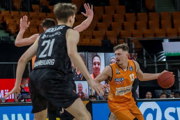 旗手的使命 旗手的使命