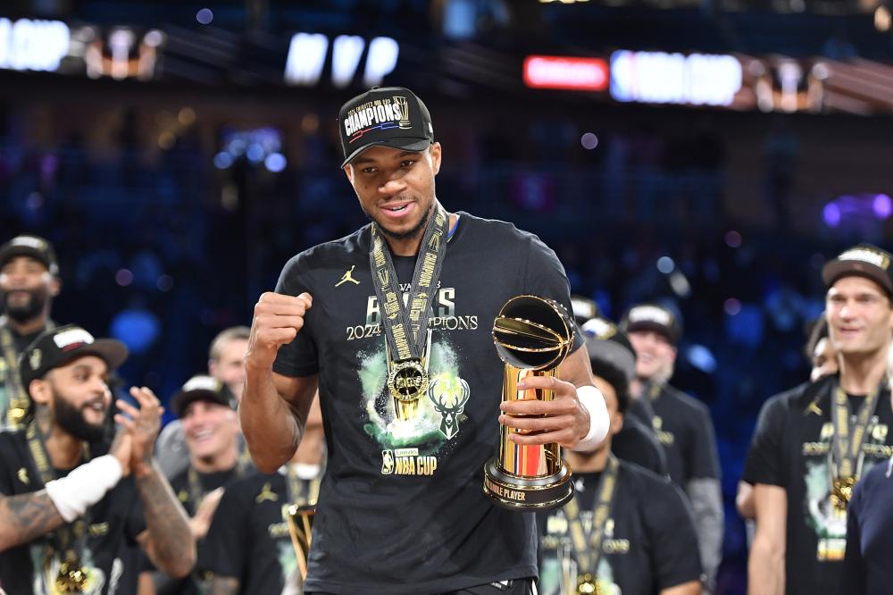 到库里在三 到库里在三